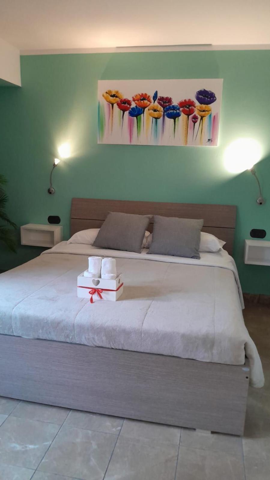 Rainbow Sweet Rooms Valmontone Exterior photo