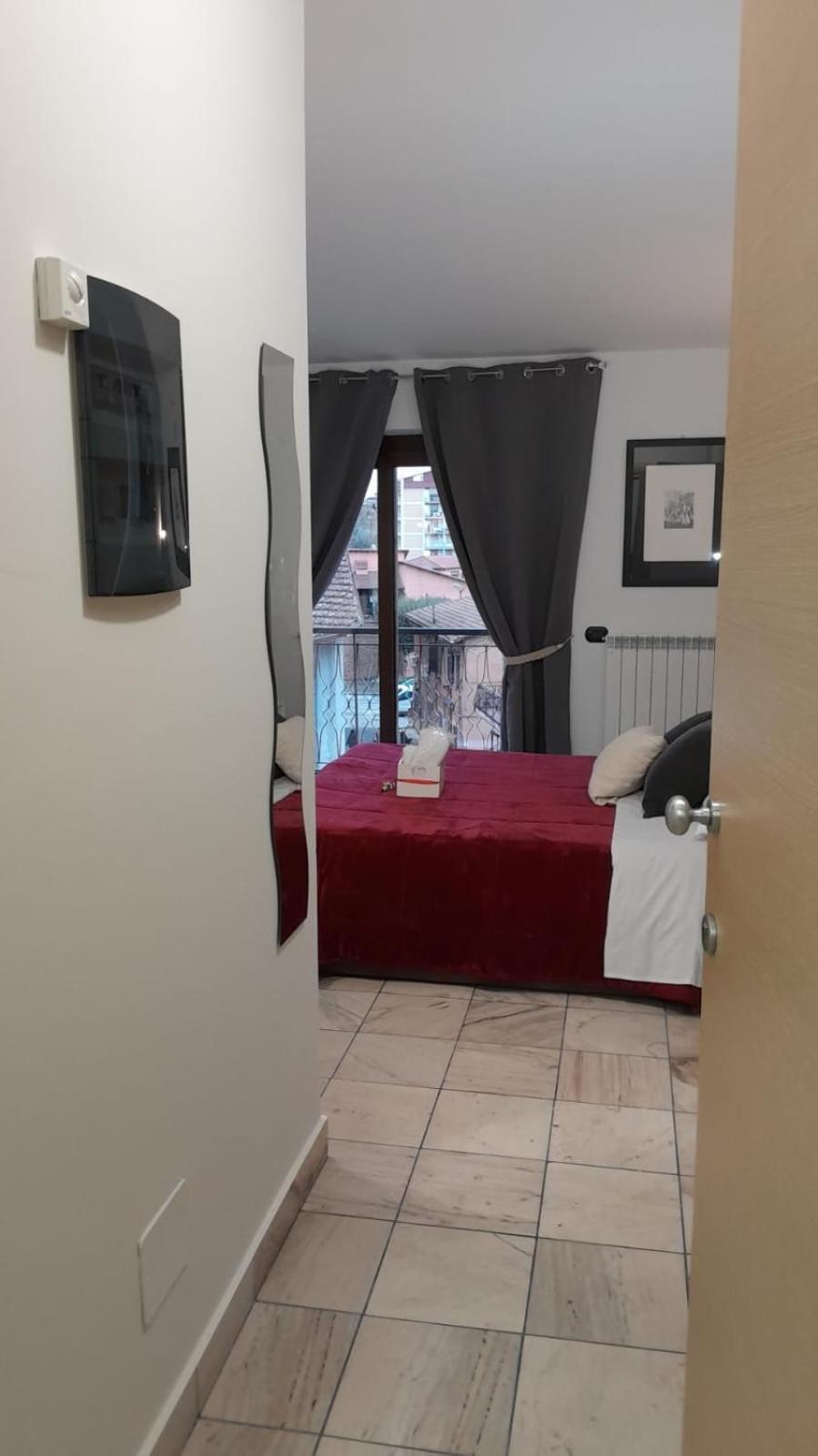 Rainbow Sweet Rooms Valmontone Exterior photo