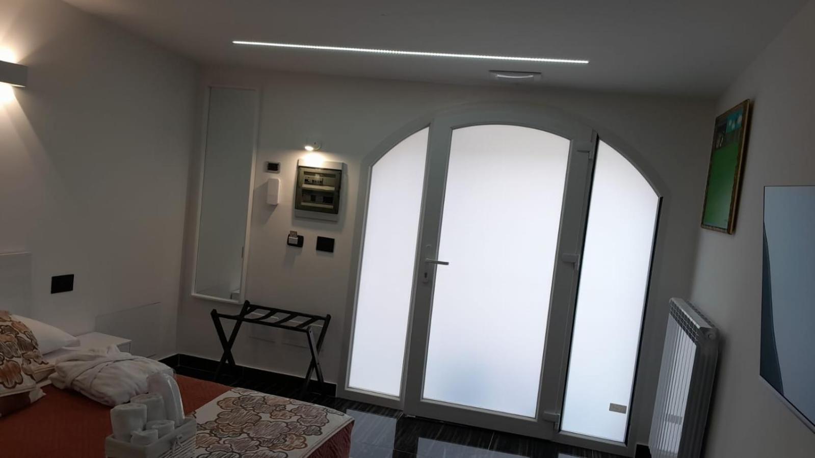 Rainbow Sweet Rooms Valmontone Exterior photo