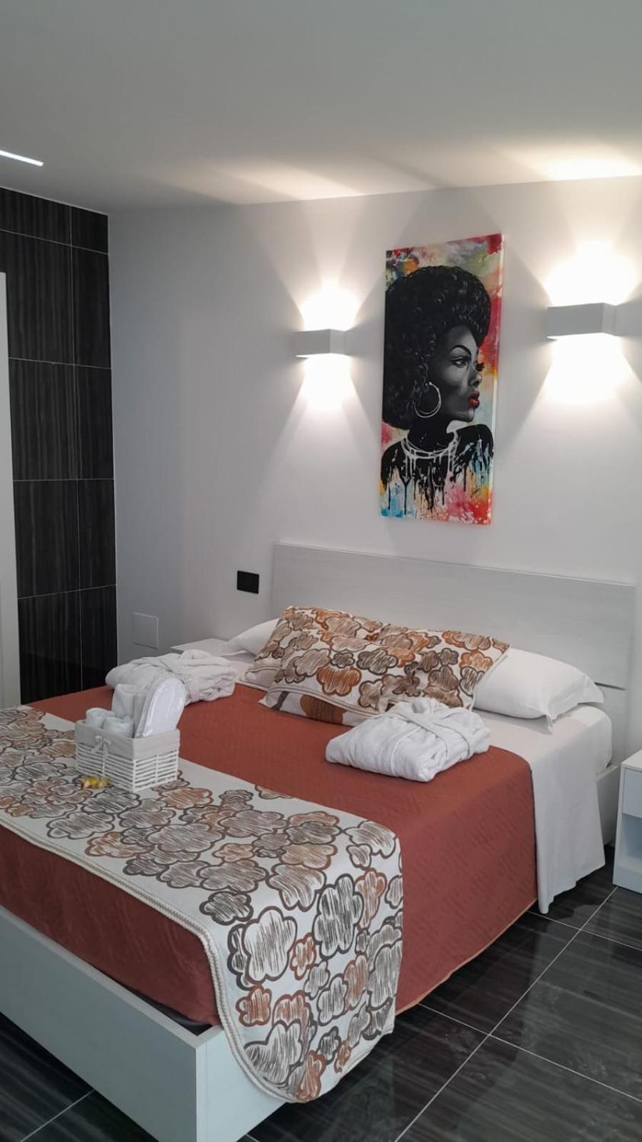 Rainbow Sweet Rooms Valmontone Exterior photo