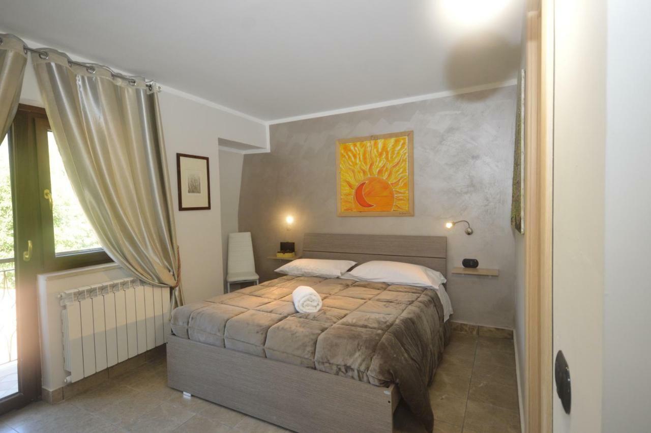 Rainbow Sweet Rooms Valmontone Exterior photo